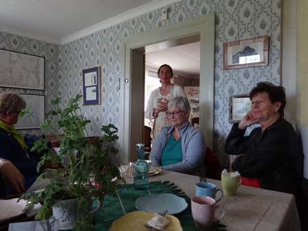 10. Fika på Bjurbäckens Slusskafé.