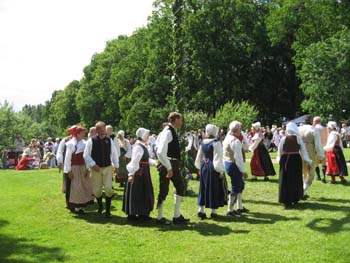 07. Dansen går