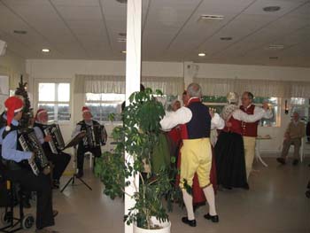09. Uppvisningsdans på Kronogården