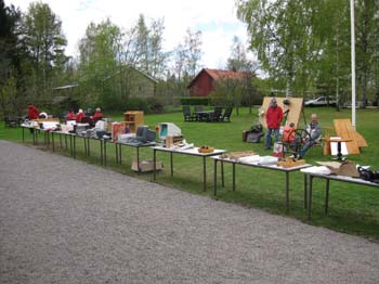 13. Än finns lite varor kvar