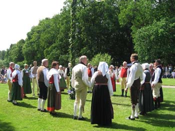 06. Dansarna är klara